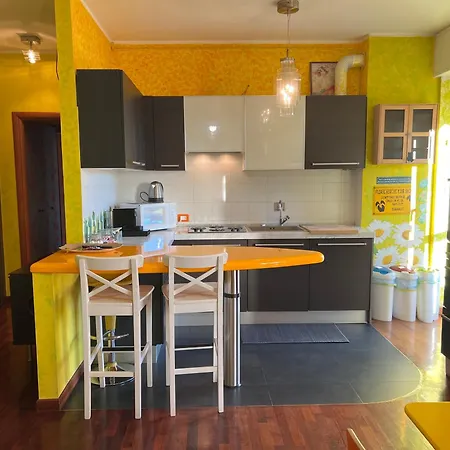 Apartman 5Maggio - Ice Hockey Arena 1 Stop *